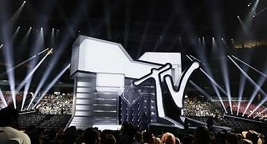 MTV Ödülleri sahiplerini buldu, Taylor Swift geceye damga vurdu