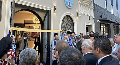 New York'ta Kırım Cemiyeti binasının açılış töreni yapıldı