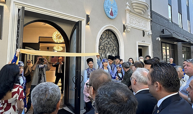 New York'ta Kırım Cemiyeti binasının açılış töreni yapıldı