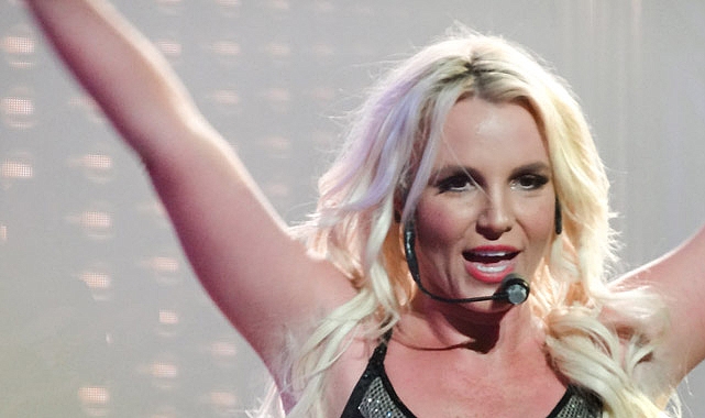 Britney Spears'tan aldatma itirafı!