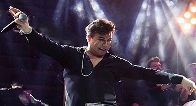 Fatih Ürek, New York'u Zula'da coşturdu