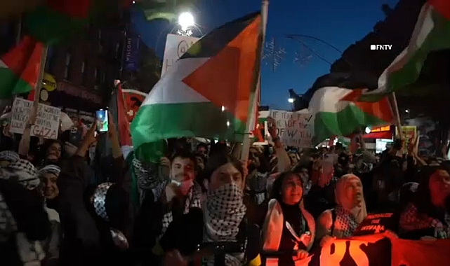 Filistin'e destek protestosunda polisten sert müdahale!