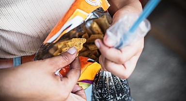 Florida'da 11 yaşındaki çocuk, cips paketini alan iki arkadaşını vurdu