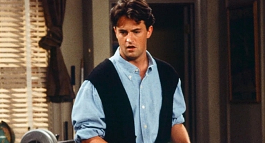 Friends dizisinin Chandler Bing'i Matthew Perry hayatını kaybetti!