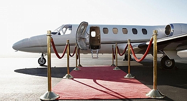 Houston'da 2 jet çarpıştı: Uçuşlar iptal edildi!