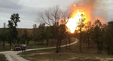 Korku dolu anlar: Gaz hattı patladı, otoyol kapatıldı!