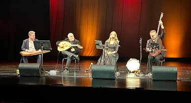 'Sezen Aksu şarkıları' Chicagolu Türkleri bir araya getirdi: Her dilden seyirci katıldı