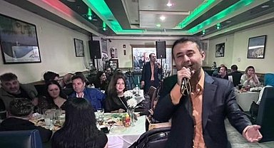 Ünlü şarkıcı Küçük İbo, sevenleriyle Ramiz Philadelphia'da buluştu