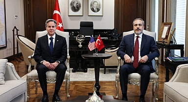 Blinken-Fidan görüşmesinde dikkat çeken detay: Sosyal medyada gündem oldu!
