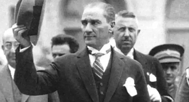 Cumhuriyetimizin Kurucusu Ulu Önder Mustafa Kemal Atatürk'ü özlemle anıyoruz
