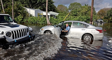 Florida'da sağanak yağış!