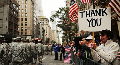 Gaziler Günü geçit törenine büyük ilgi!