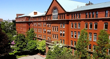 Harvard Üniversitesi'nden öğrencilere fırsat: 128 adet online ücretsiz öğretim programı başladı