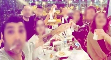 Kadir gecesi rakı masalı fotoğraf paylaşmıştı: ABD'ye iltica ettiğini açıkladı!