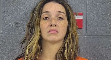 Kentucky'de bir anne iki çocuğunu öldürmekle suçlandı!