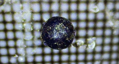 Uzaylı yapımı sanılan metal küreler çöp çıktı