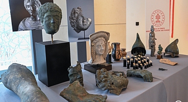 ABD'deki Anadolu kökenli 41 eser Türkiye'ye iade edildi