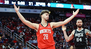 Alperen Şengün 'ün takımı Rockets, Cedi Osman'ın Spurs'ünü yendi