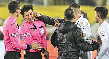 Ankaragücü Başkanı Koca'dan hakeme yumruk: Dünya gündemine oturdu!