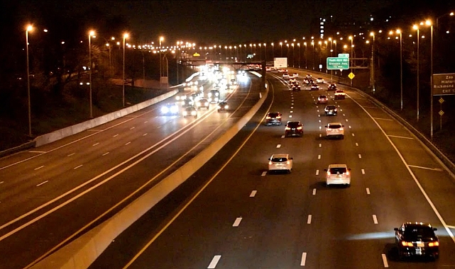 Atlanta otoyoluna asit döküldü: Yol trafiğe kapatıldı