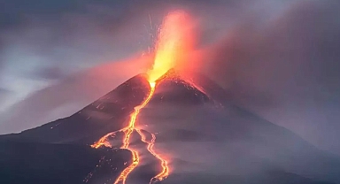 Etna Yanardağı'da volkanik hareketlilik!