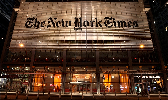 New York Times, yılın en iyi 10 kitabını seçti 