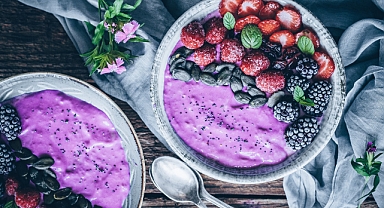 Sağlıklı bir kahvaltı için basit ve lezzetli bir tarif: Acai Bowl