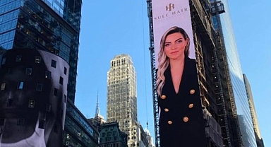 Times Meydanı billboardlarında Türk İş İnsanı: Şule Ölmez