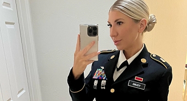 ABD Ordusunda görev yapan fenomen Michelle Young, intihar ederek hayatına son verdi