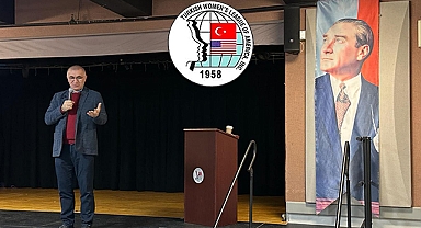 Amerika Türk Kadınlar Birliği, Prof. Dr. Selçuk Şirin'i ağırladı: Şirin'in kitabı için imza günü yapıldı