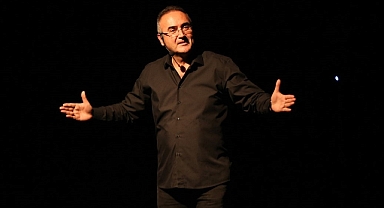 ATA-DC, Sunay Akın'ı ağırlayacak: Akın, 'Cumhuriyet Yolunda' oyununu sergileyecek