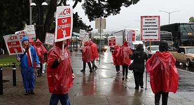 California Eyalet Üniversitesi'nde Öğretim Üyeleri bir haftalık grevde