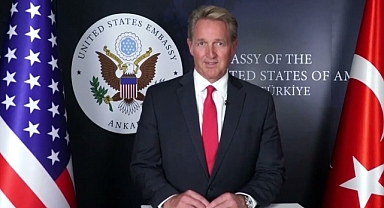 İstanbul'da bir kilisede silahlı saldırı düzenlendi: ABD'nin Türkiye Büyükelçisi Jeffry Flake, taziye mesajı paylaştı