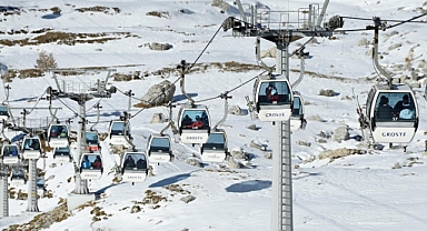 Kayboldu sanılıyordu: 15 saat sonra telesiyejden kurtarıldı