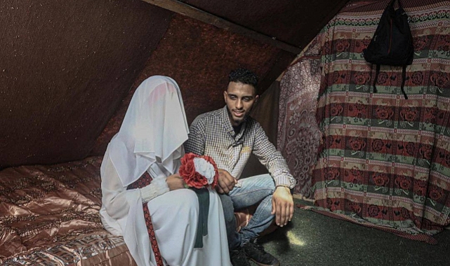 İsrail'in hava saldırısında yeni evli çift hayatını kaybetti