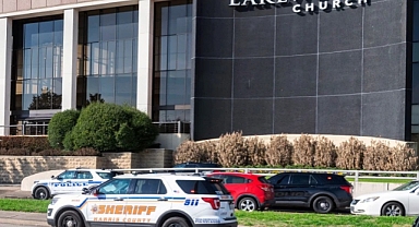 Kilisede dehşet dolu anlar: Pazar ayini öncesi silahlı saldırı!