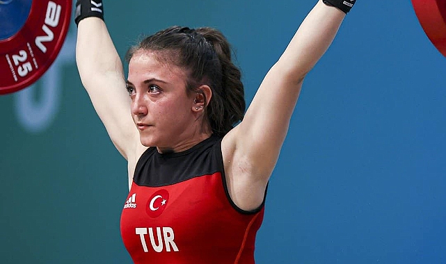 Türk milli halterciler Sofya'da parladı:Bektaş ve Altun, Altın Madalya kazandı