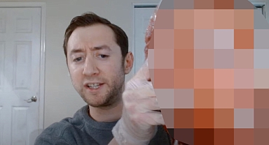 Youtube'da korkunç cinayet: Babasının kafasını kestiği görüntüleri yayınladı!