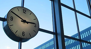 ABD'de yaz saati uygulaması başladı: Saatler ileri alındı