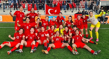 U17 Millilerimiz Avrupa Şampiyonası'nda parladı: Sırada A Ligi var!