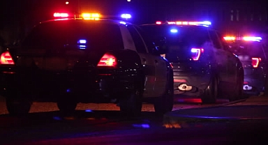 Aracıyla FBI Merkezine Çarpan Şüpheli Gözaltına Alındı