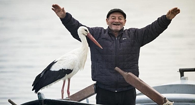 Balıkçı Adem ve Yaren Leyleğin Sıra Dışı Dostluğu New York Times'ın Gündeminde!