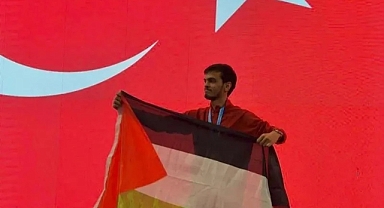 Filistin Bayrağına Soruşturma!