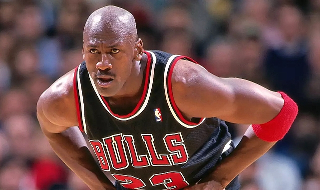 Michael Jordan İmzalı Ayakkabılar Türkiye'de Satışa Çıktı