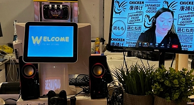 New York'taki Cafelere Filipinler'den Kasiyer Alımı! Zoom Sayesinde Yeni Dönem Başlıyor!