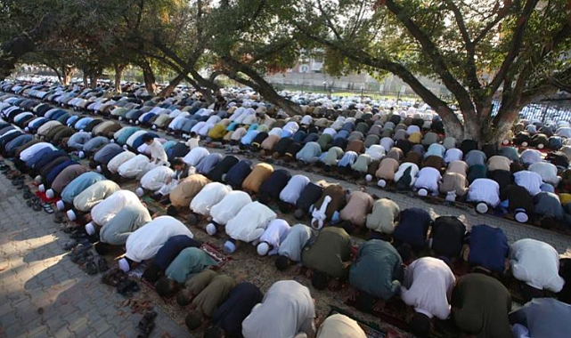 Sacramento'da Ramazan Bayramı Coşkuyla Kutlandı: 40 Bin Müslüman Bir Araya Geldi