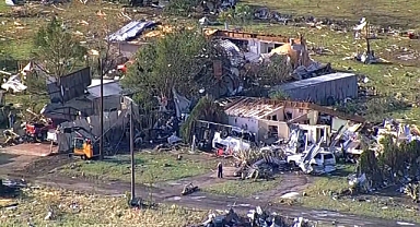 ABD'yi Hortum Vurdu: Teksas'ta 5, Arkansas'ta 2 Ölü!