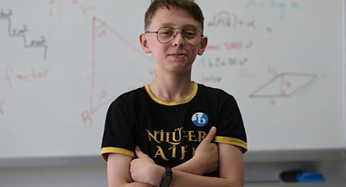 Bursa'da Yaşayan Alperen Şirin, Uluslararası Caribou Matematik Yarışması'nda Dünya Birincisi Oldu