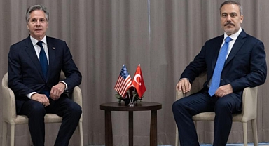 Diplomasinin Zirvesi: Fidan ve Blinken Prag'da Kritik Görüşme Gerçekleştirdi