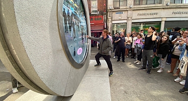 Dublin ve New York City, "Portal" ile Canlı Bağlandı: Kültürel Bir Köprü Oluşturuldu